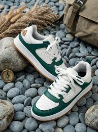 Buy shoes online – stylish footwear collection